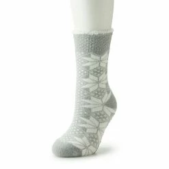 Women's Cuddl Duds Snowflake Cozy Lined Lounge Slipper Socks Black 8 Women's Cuddl Duds Snowflake Cozy Lined Lounge Slipper Socks Black -Cuddl Duds Shop unnamed file 1270