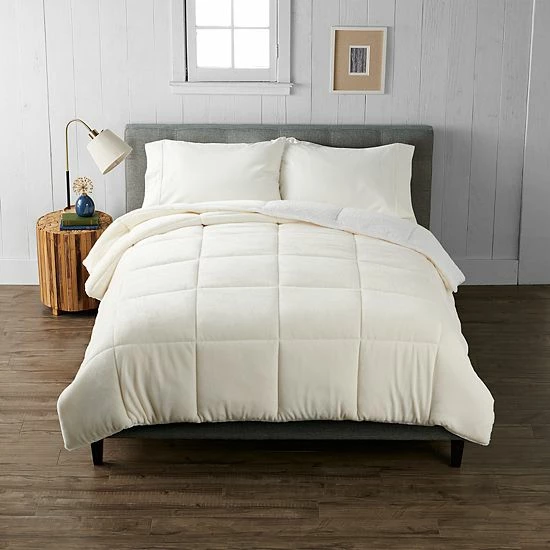 Cuddl Duds® Cozy Soft Comforter Red Ivory 3 Cuddl Duds® Cozy Soft Comforter Red Ivory - Image 3